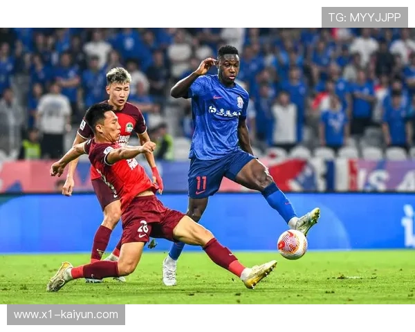 中超争冠格局更趋激烈,海港申花蓉城稳中有变,玉昆新鹏城加大投入